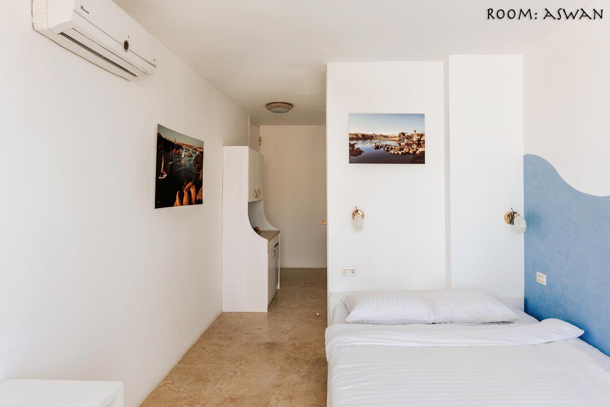 Hotel Desert Moon